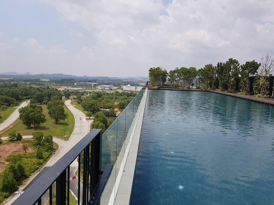דירות סיברג'איה Mycozysoho With Excellent Swimming Pool View מראה חיצוני תמונה